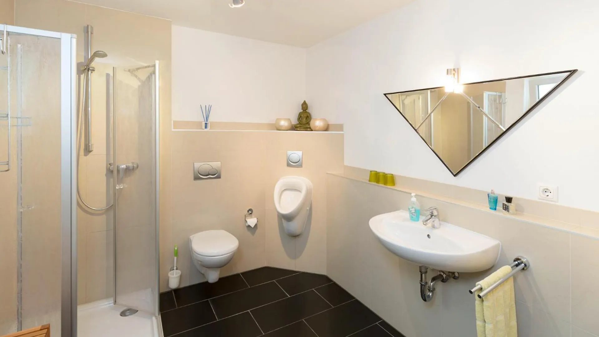 Hotel Villa Rosa Allershausen 3*,